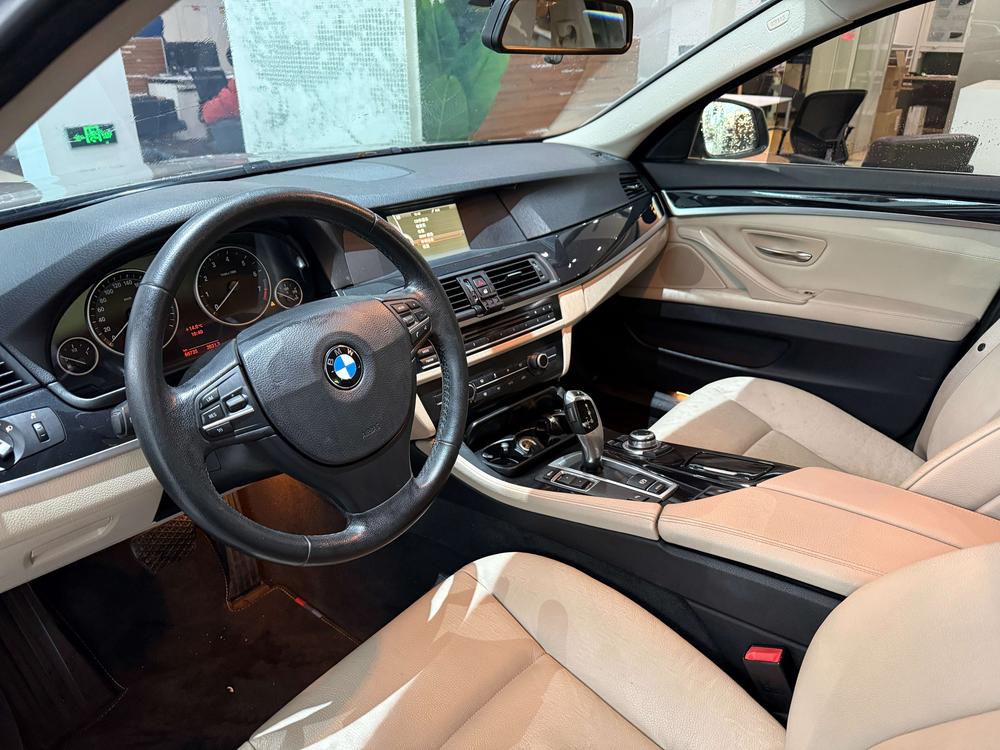 BMW BMW 5-Series (Import)