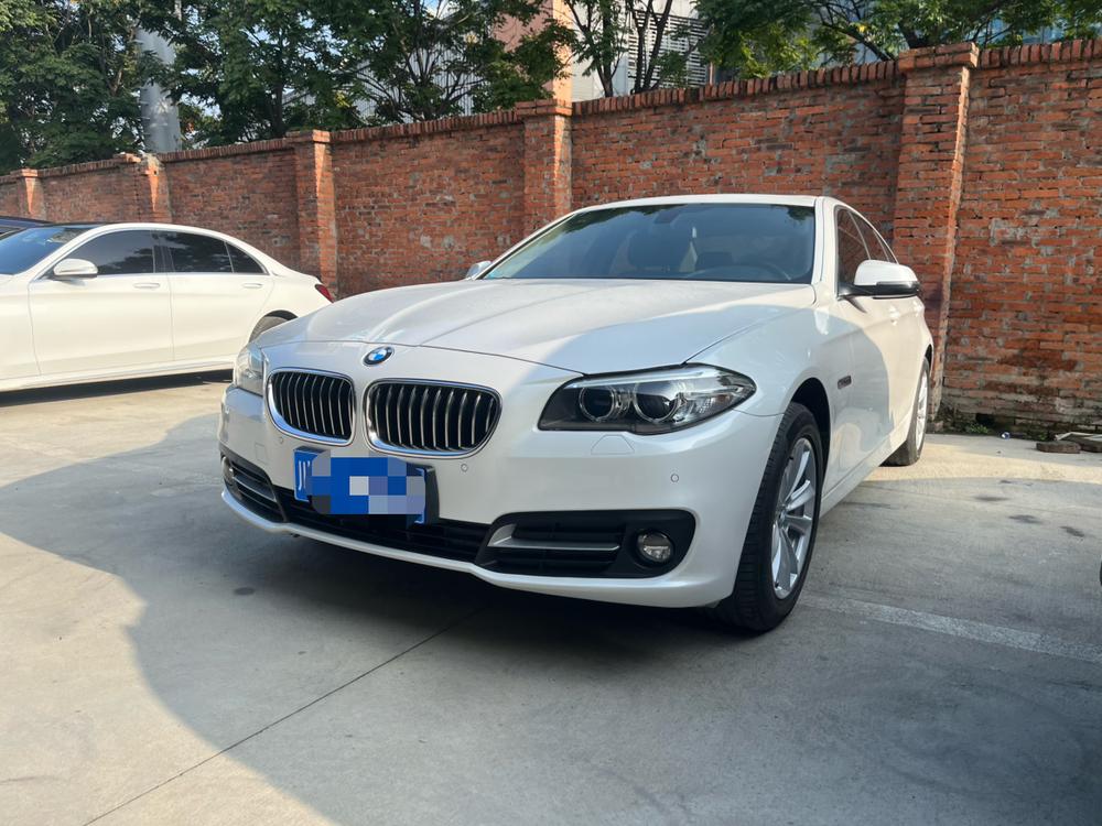 BMW BMW 5-Series (Import)