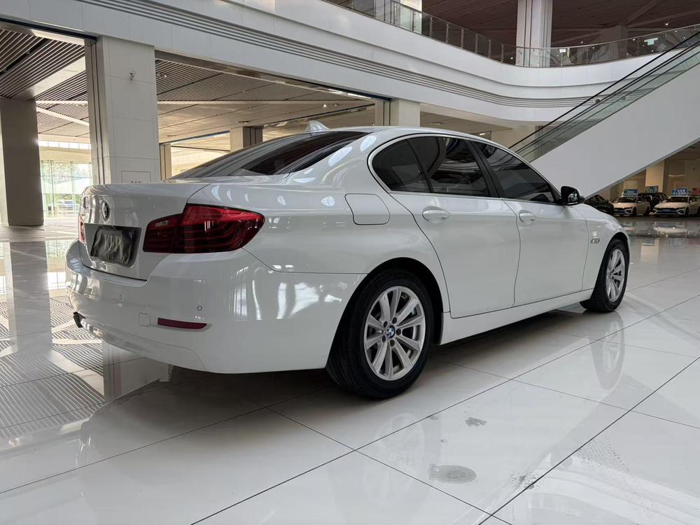 BMW BMW 5-Series (Import)
