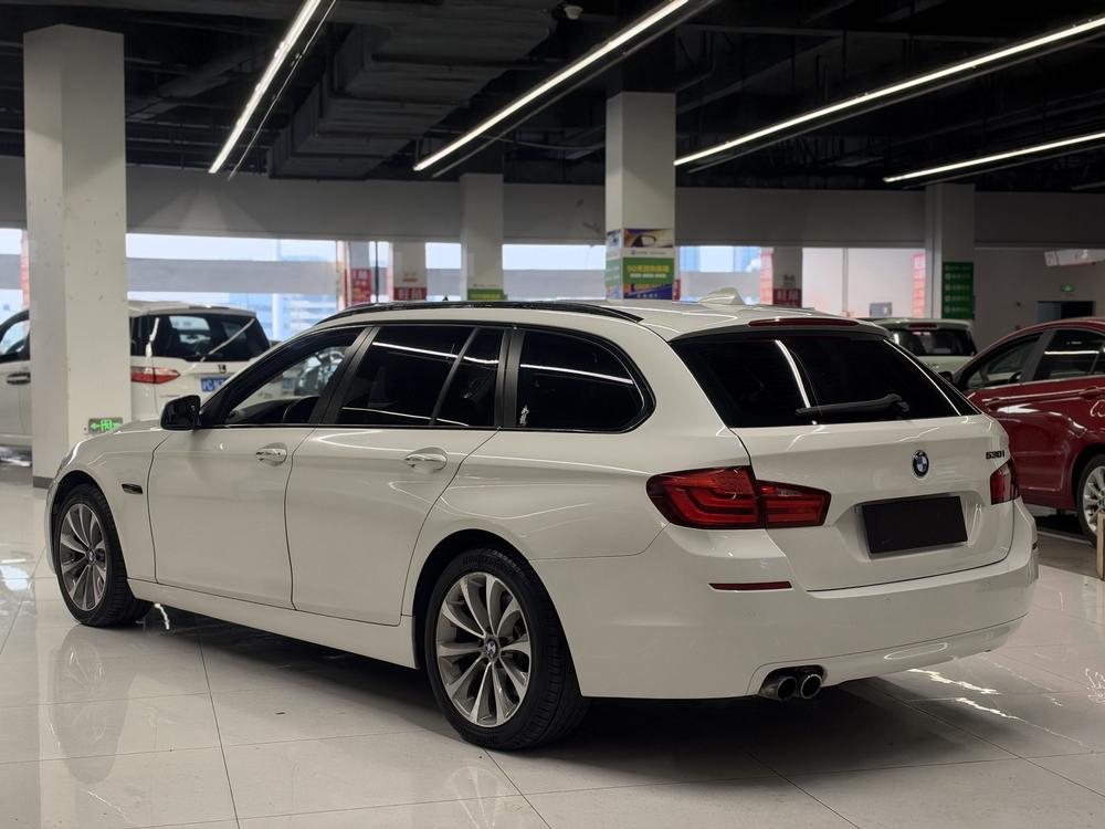 BMW BMW 5-Series (Import)