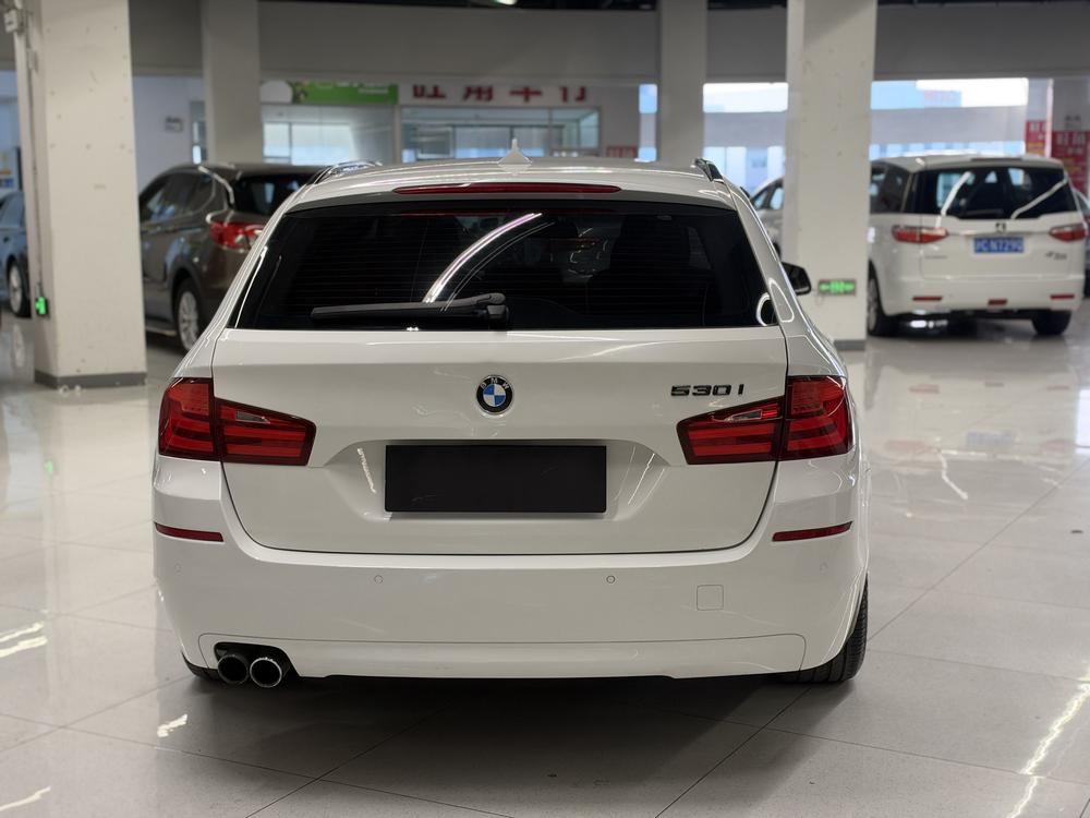 BMW BMW 5-Series (Import)