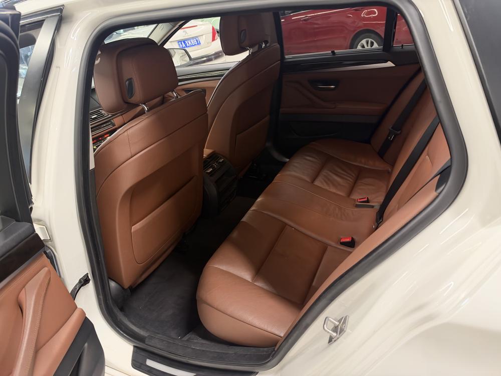 BMW BMW 5-Series (Import)