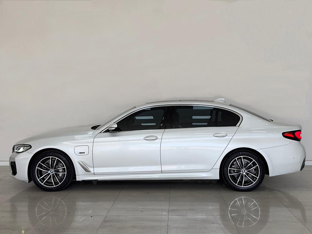 BMW BMW 5-Series PHEV