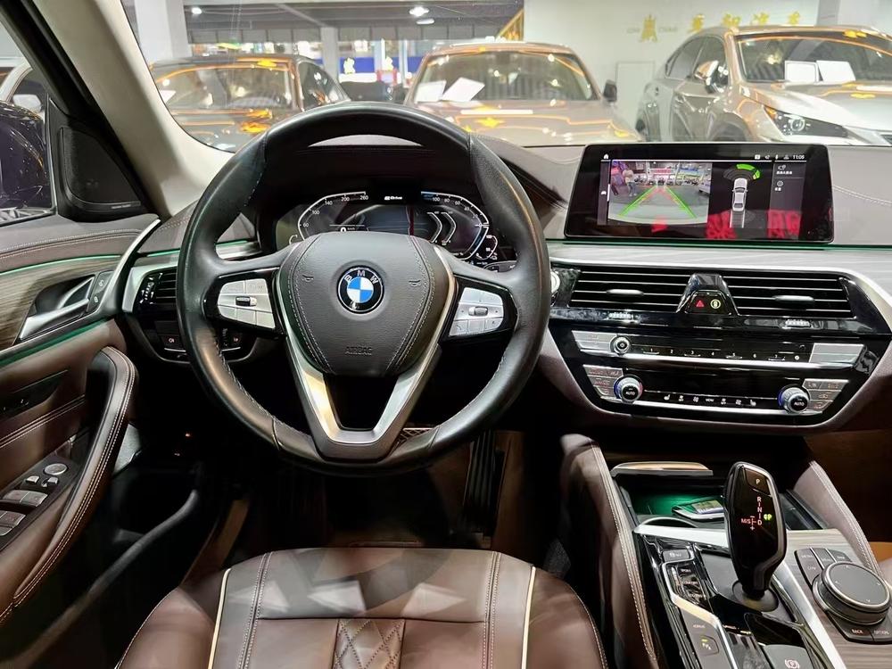 BMW BMW 5-Series PHEV