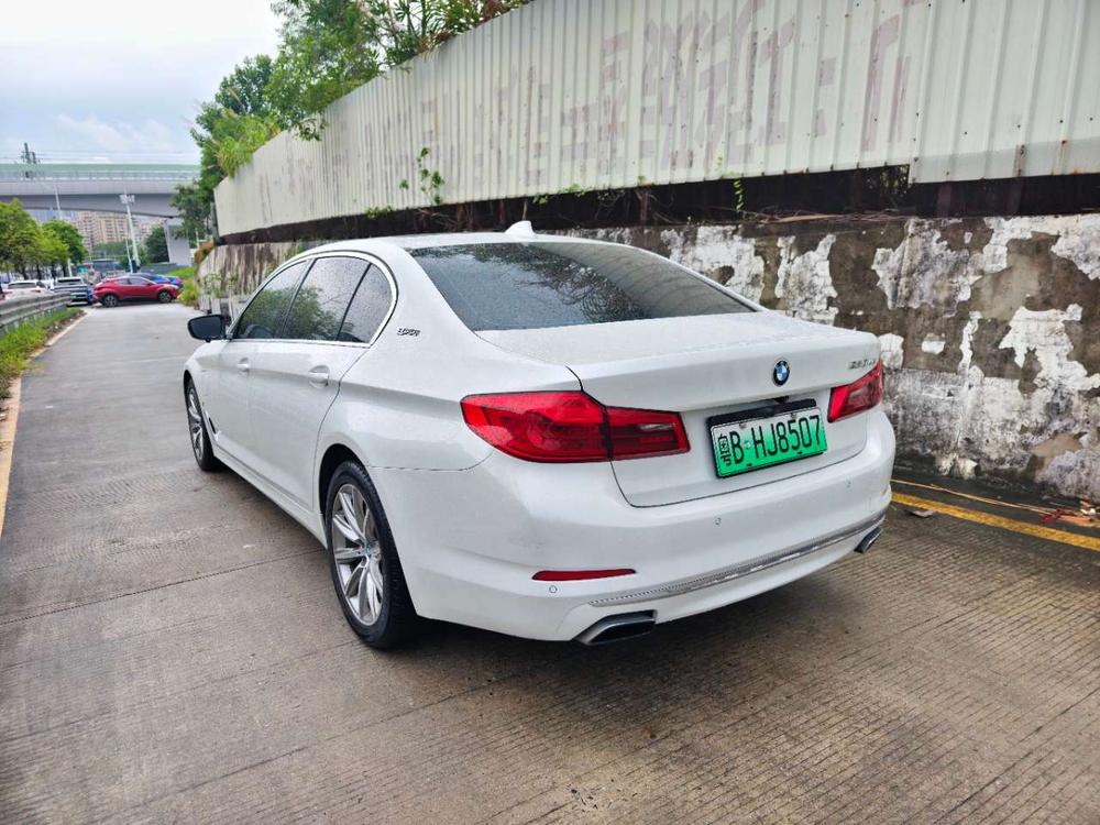 BMW BMW 5-Series PHEV