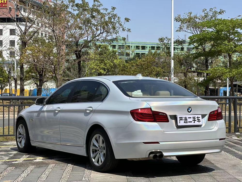 BMW BMW 5-Series