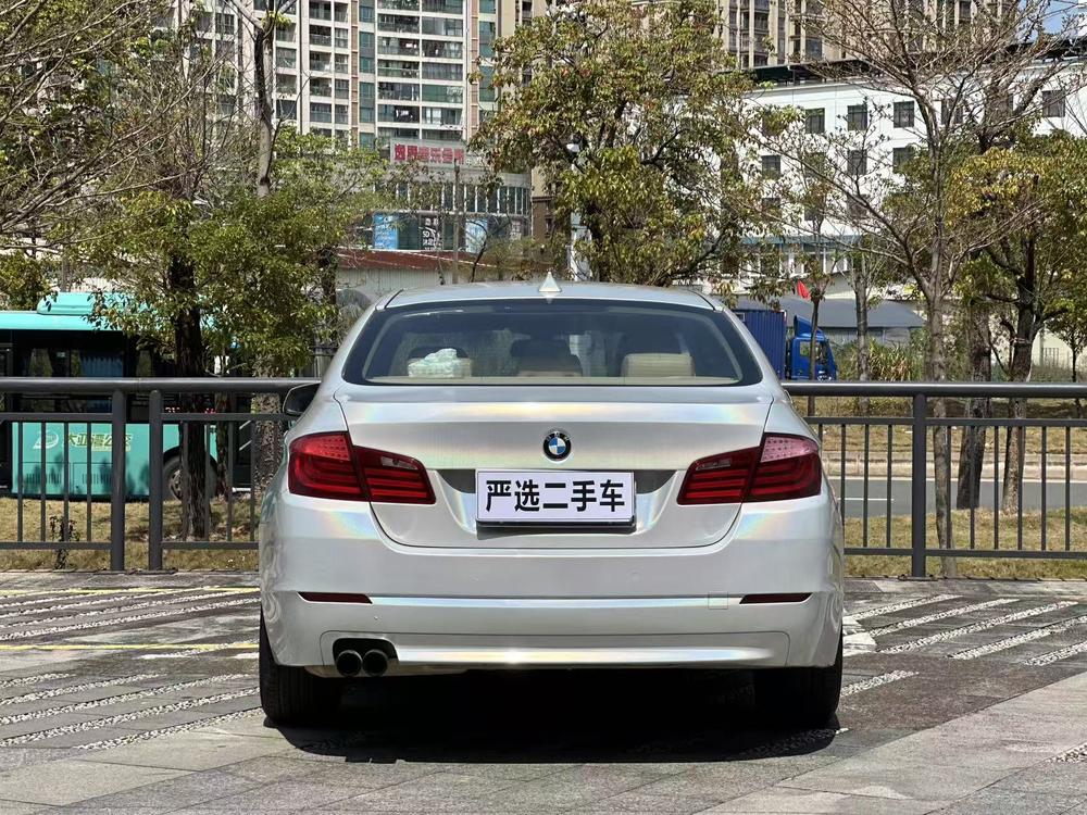 BMW BMW 5-Series