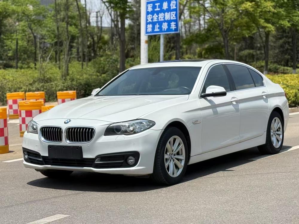BMW BMW 5-Series
