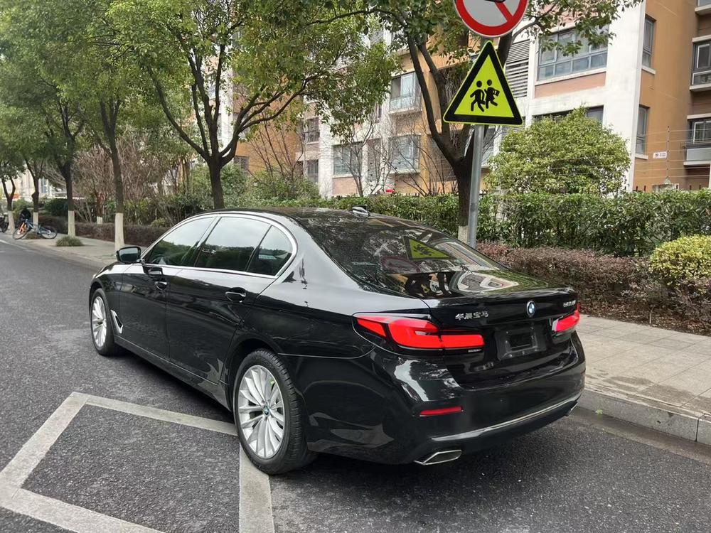BMW BMW 5-Series