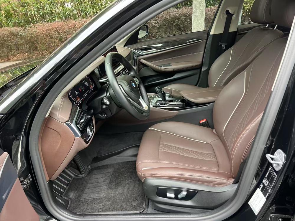 BMW BMW 5-Series