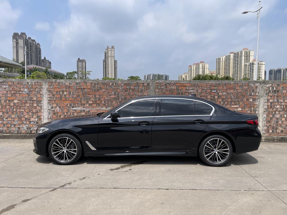 BMW BMW 5-Series