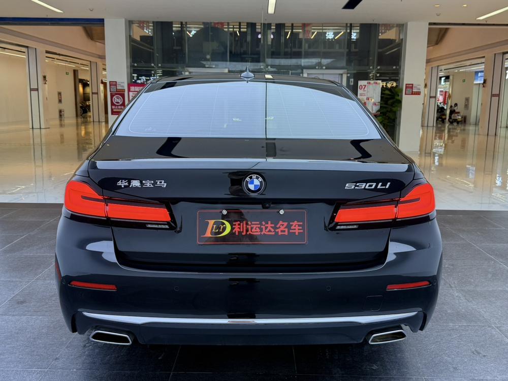 BMW BMW 5-Series