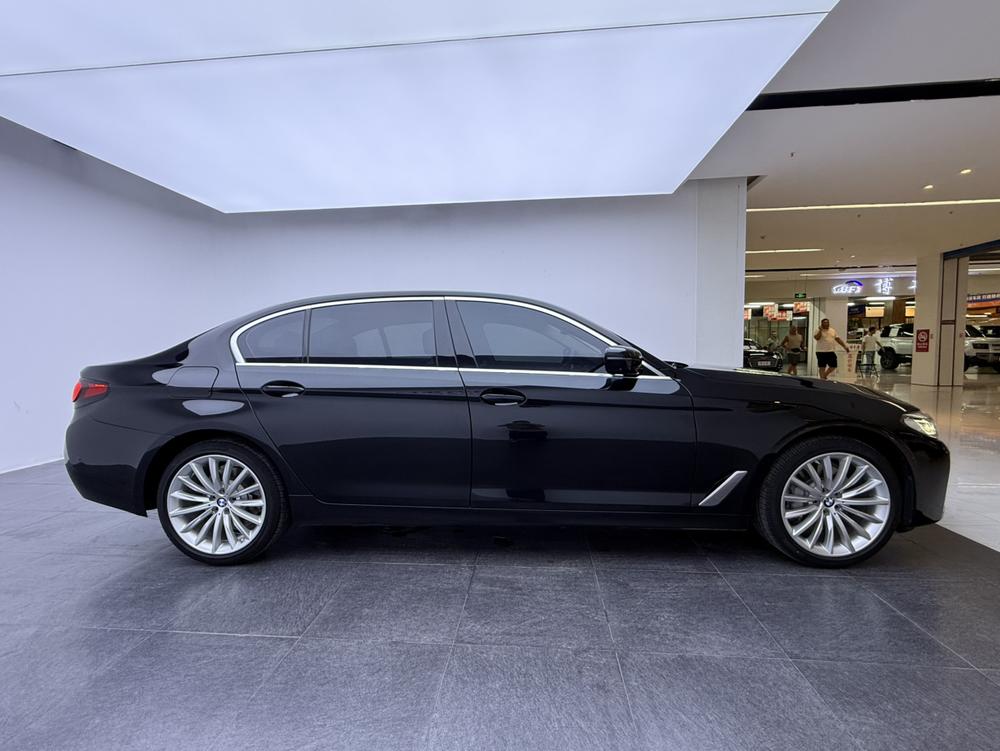 BMW BMW 5-Series