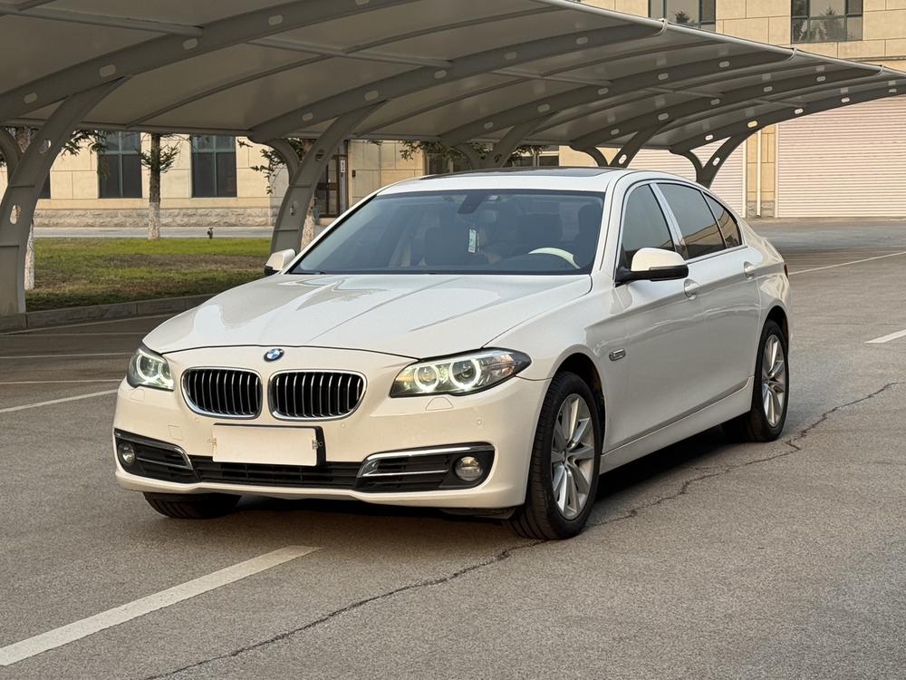 BMW BMW 5-Series