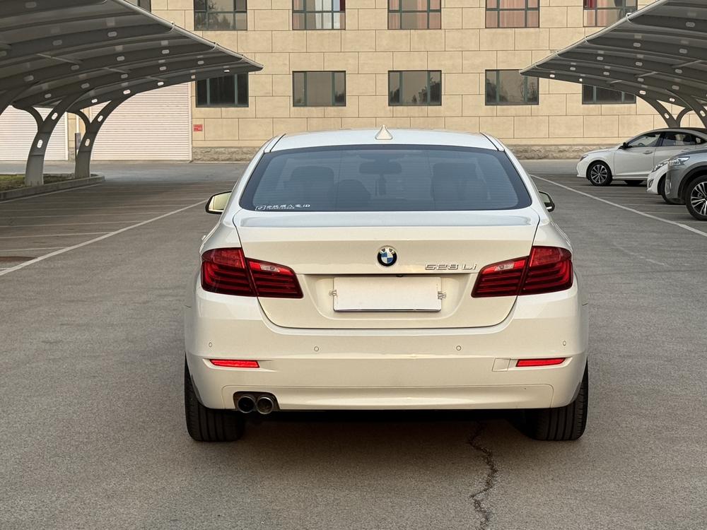 BMW BMW 5-Series