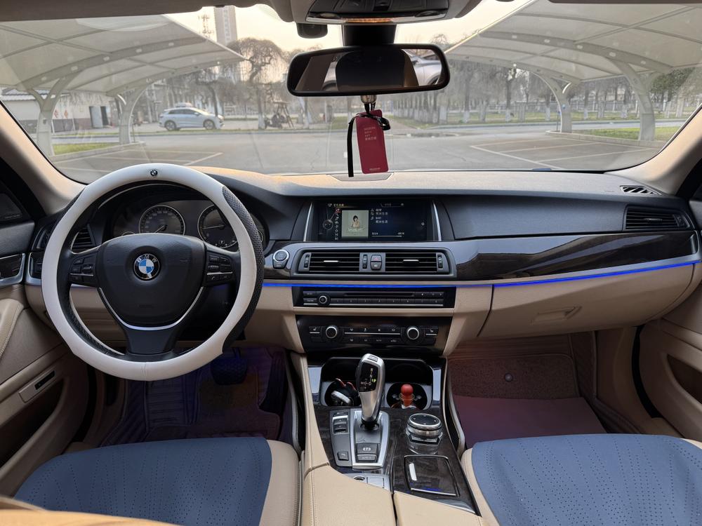 BMW BMW 5-Series