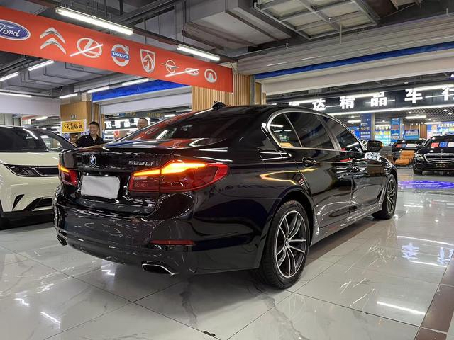 BMW BMW 5-Series
