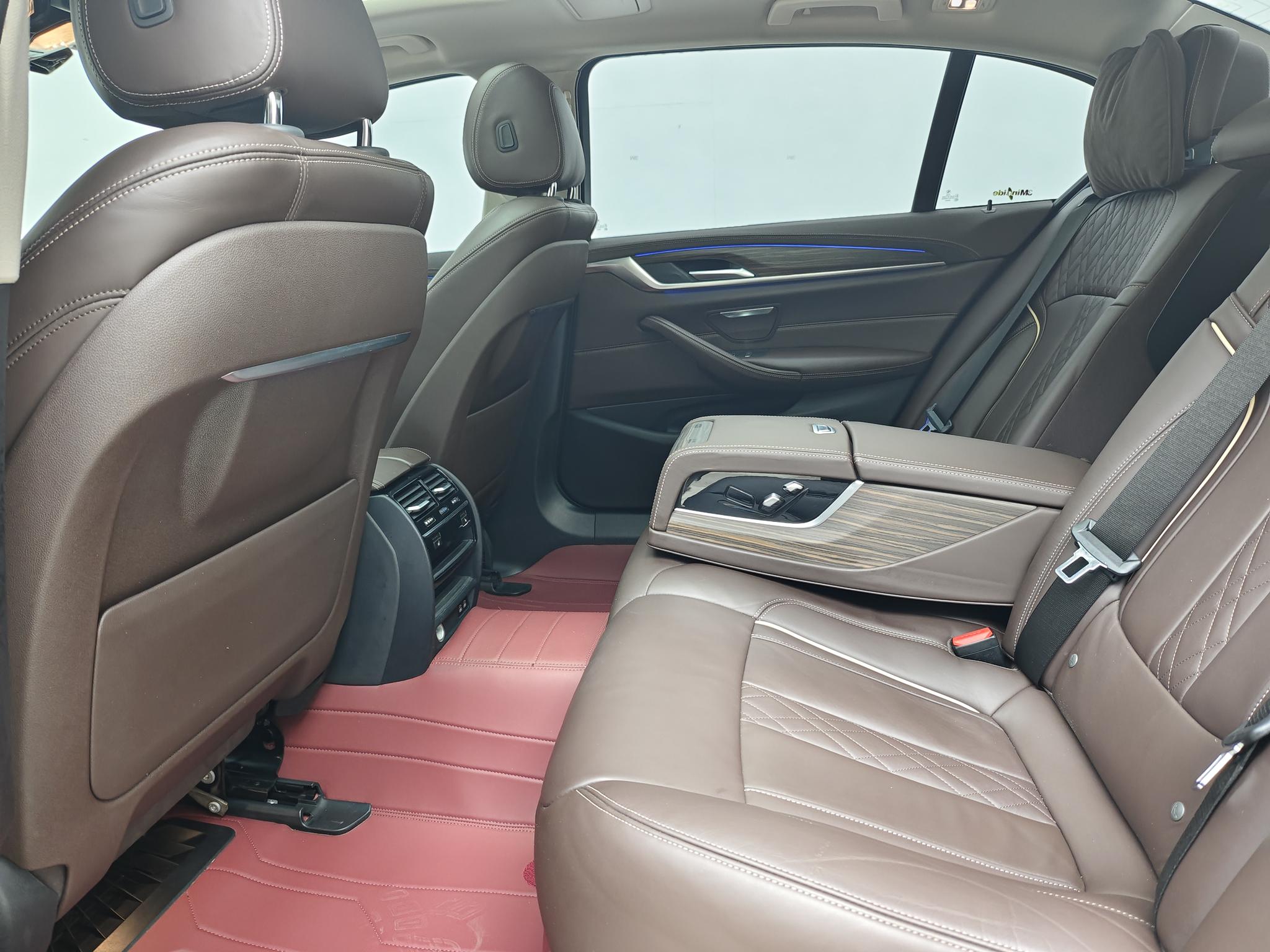 BMW BMW 5-Series