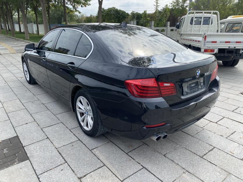 BMW BMW 5-Series