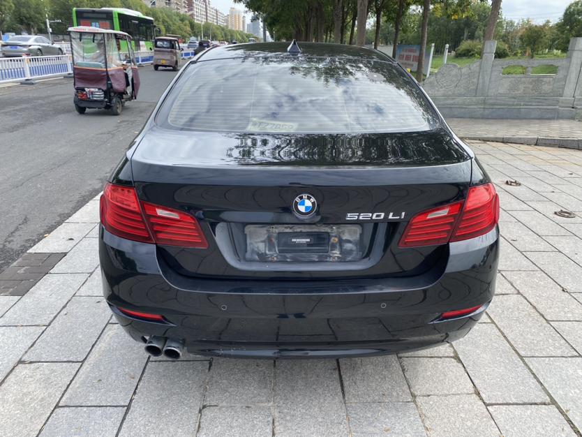 BMW BMW 5-Series