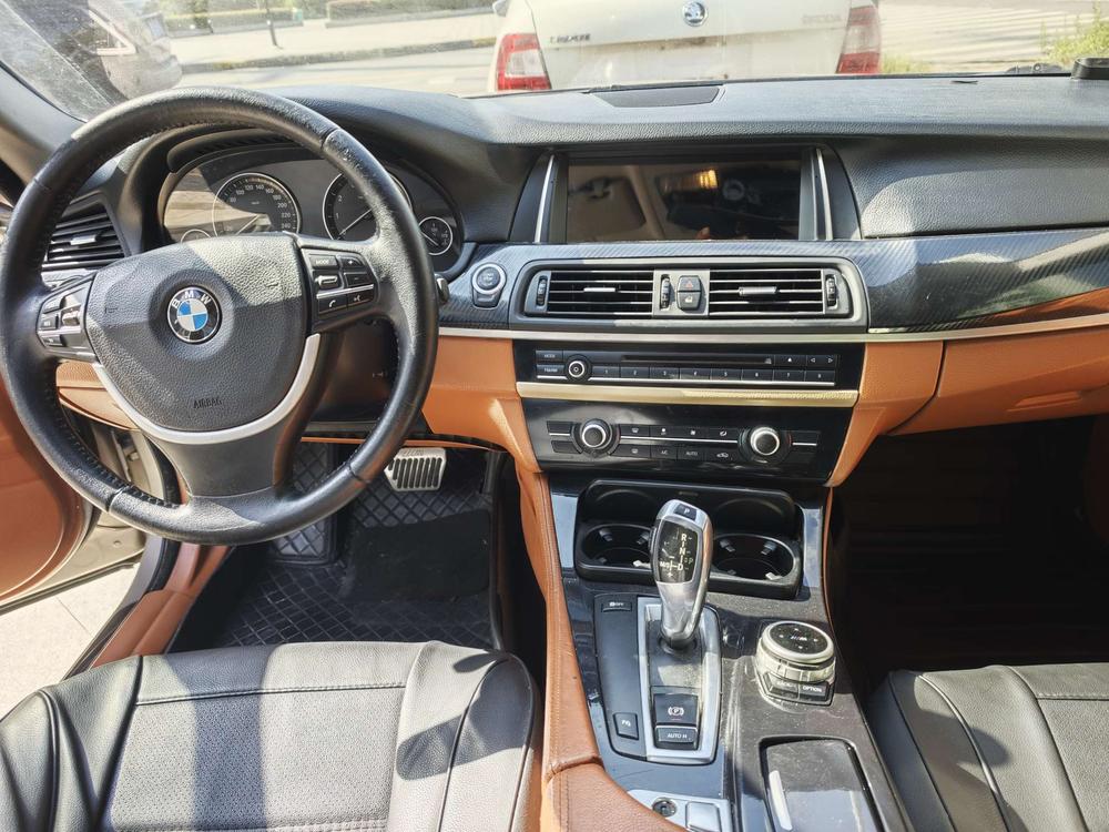 BMW BMW 5-Series