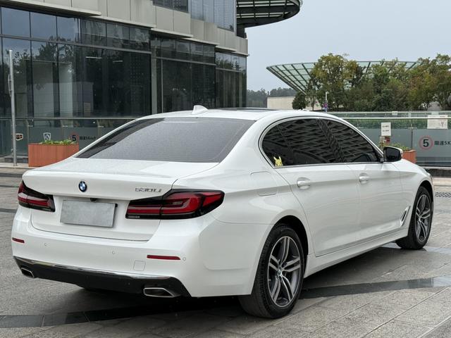 BMW BMW 5-Series