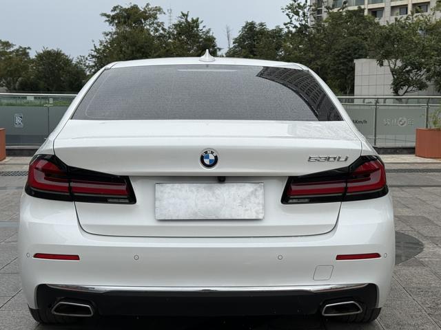 BMW BMW 5-Series