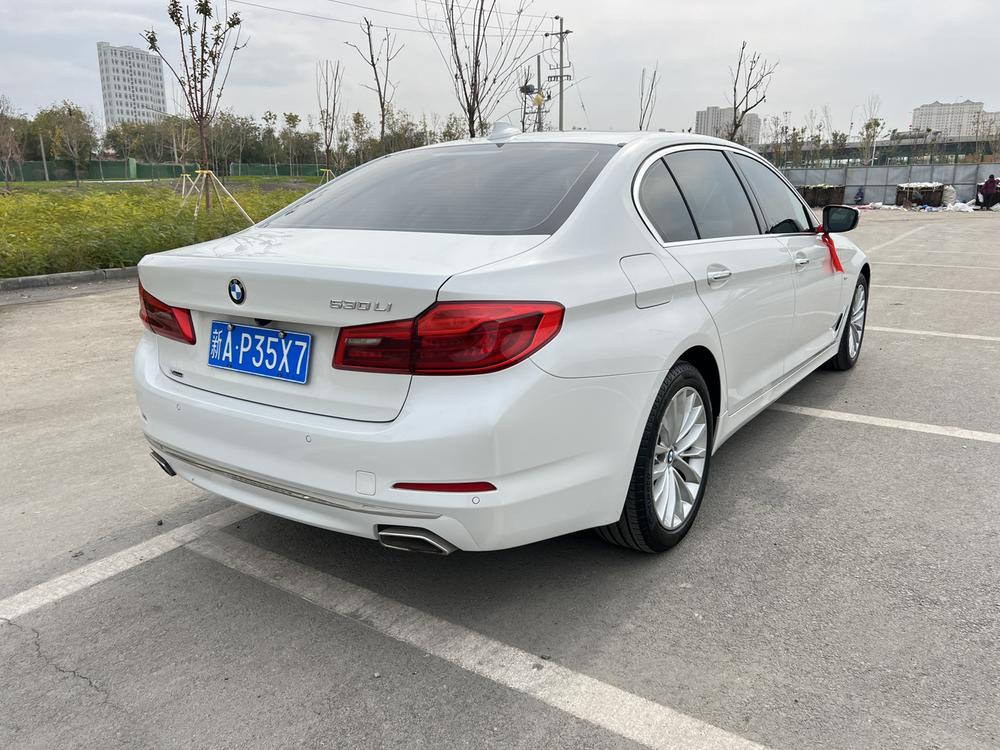 BMW BMW 5-Series