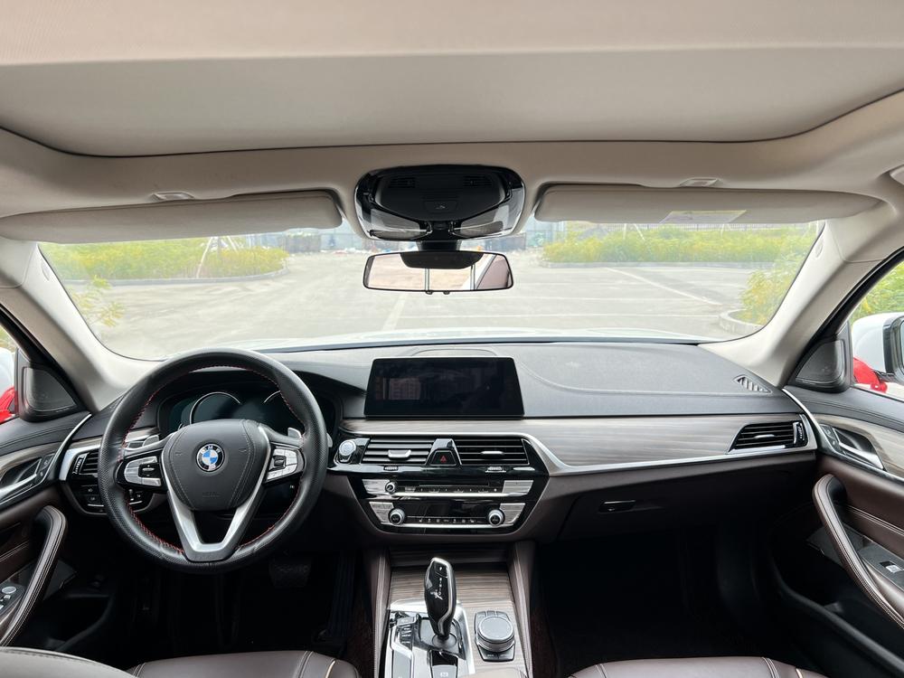 BMW BMW 5-Series