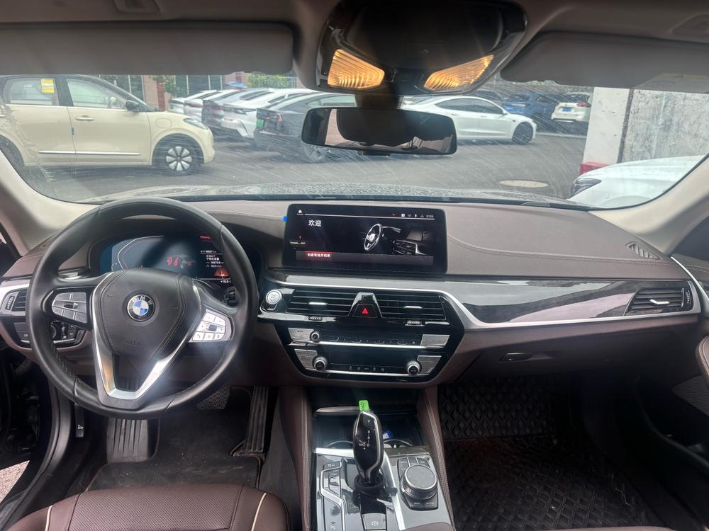BMW BMW 5-Series
