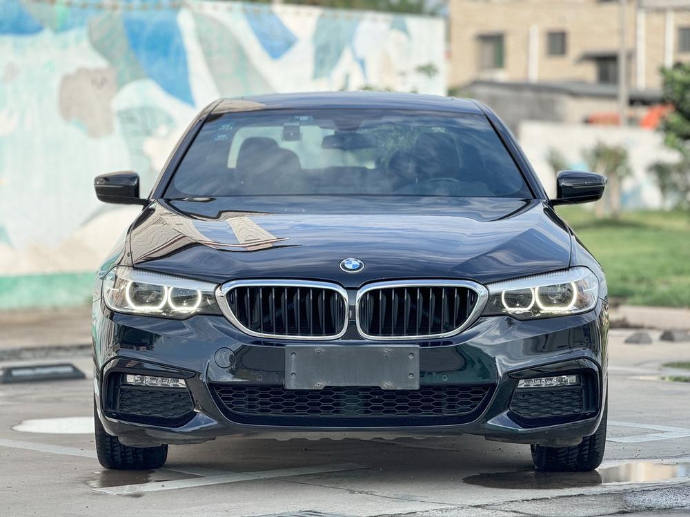 BMW BMW 5-Series