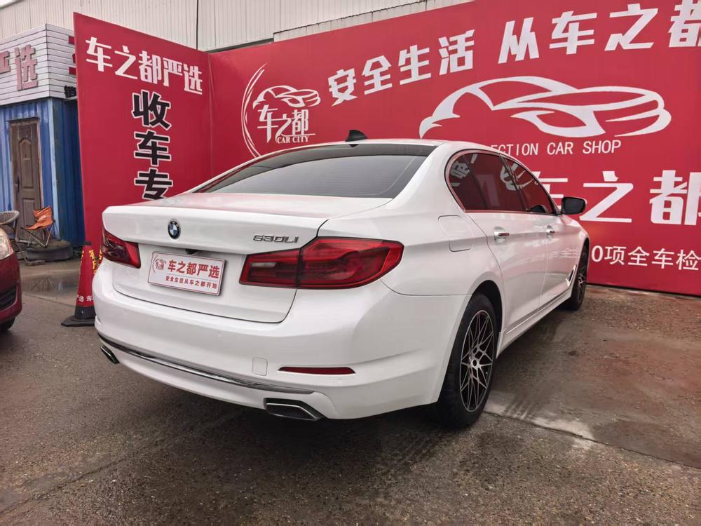 BMW BMW 5-Series