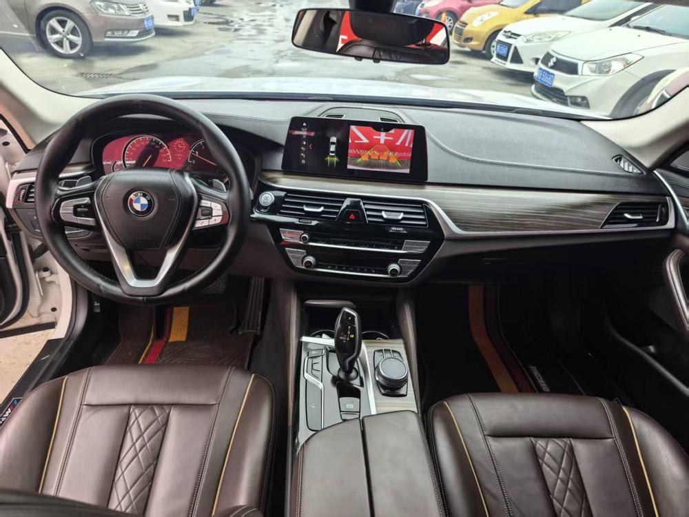 BMW BMW 5-Series