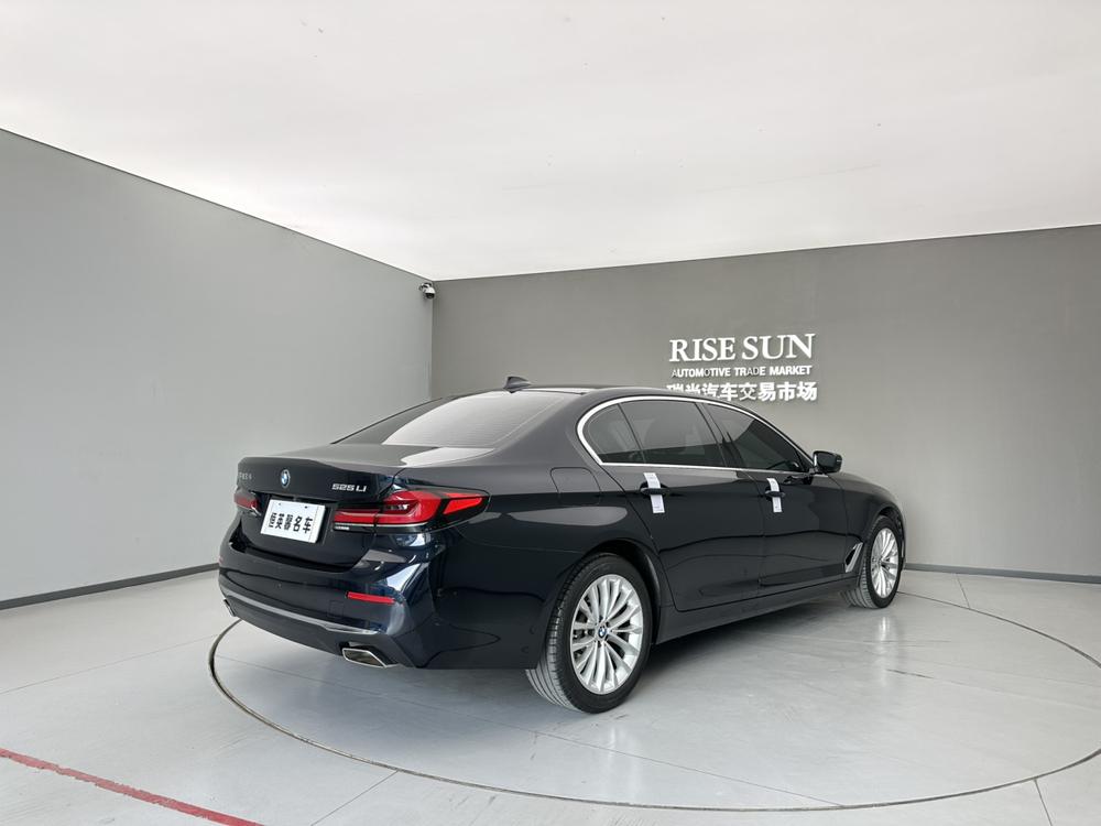 BMW BMW 5-Series