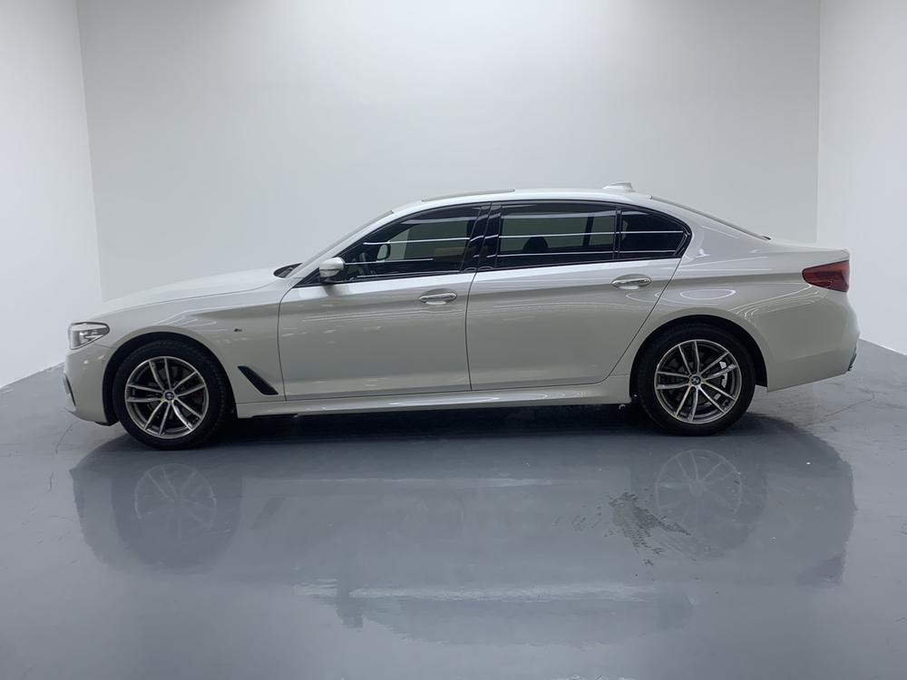 BMW BMW 5-Series