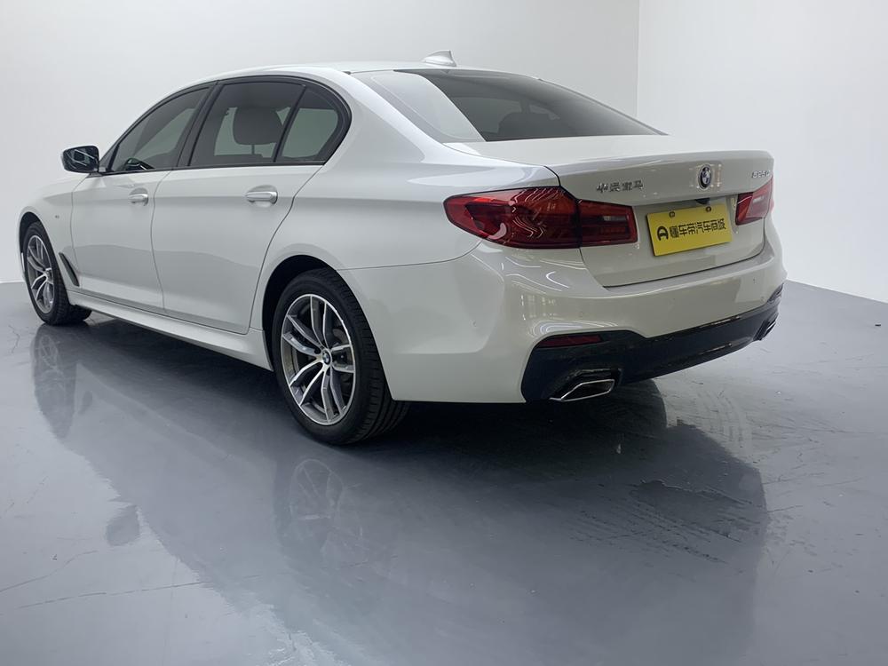 BMW BMW 5-Series