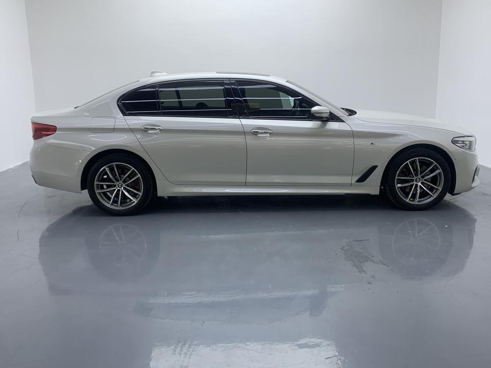 BMW BMW 5-Series