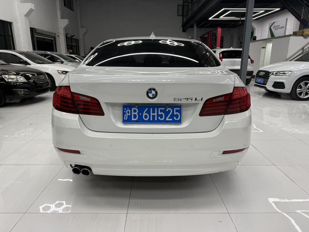 BMW BMW 5-Series
