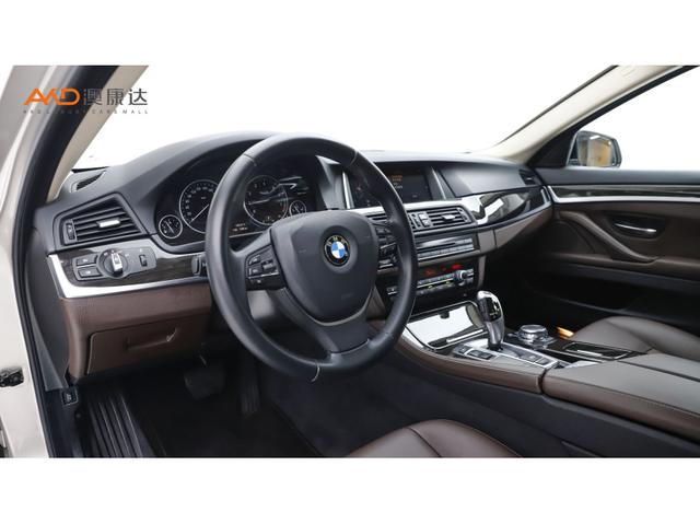 BMW BMW 5-Series
