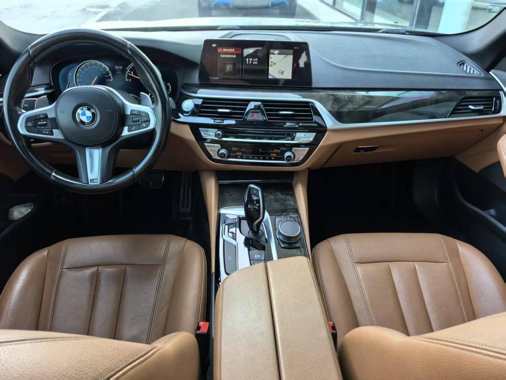 BMW BMW 5-Series
