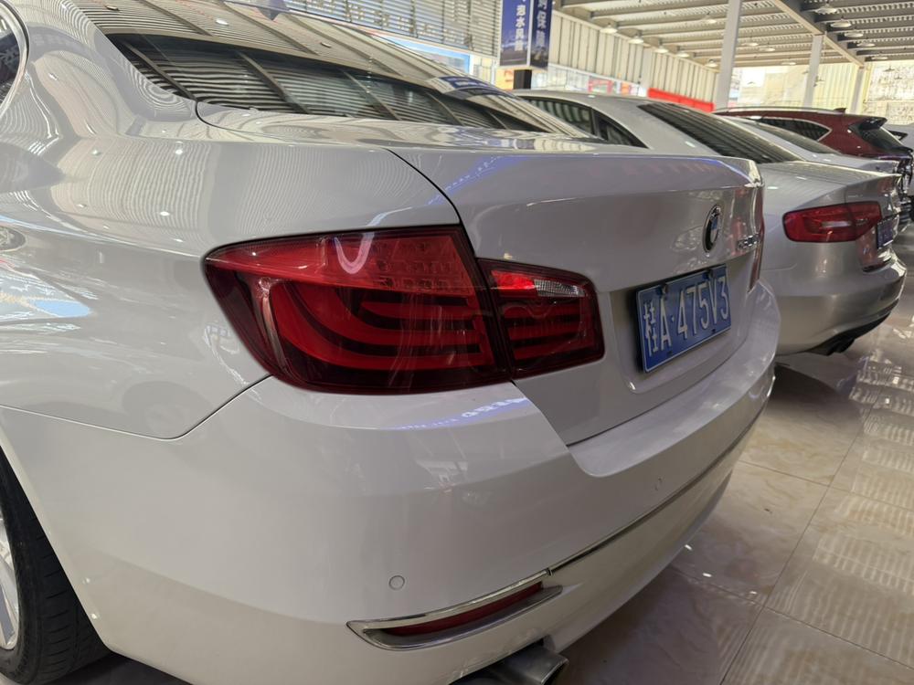 BMW BMW 5-Series