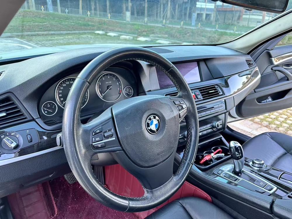 BMW BMW 5-Series