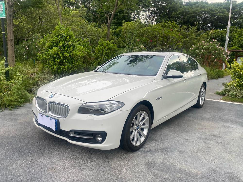 BMW BMW 5-Series