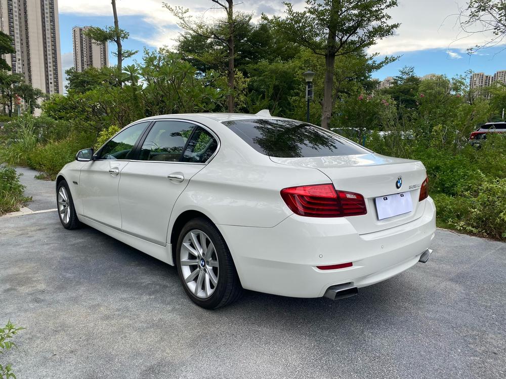 BMW BMW 5-Series