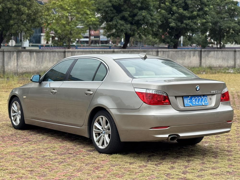 BMW BMW 5-Series