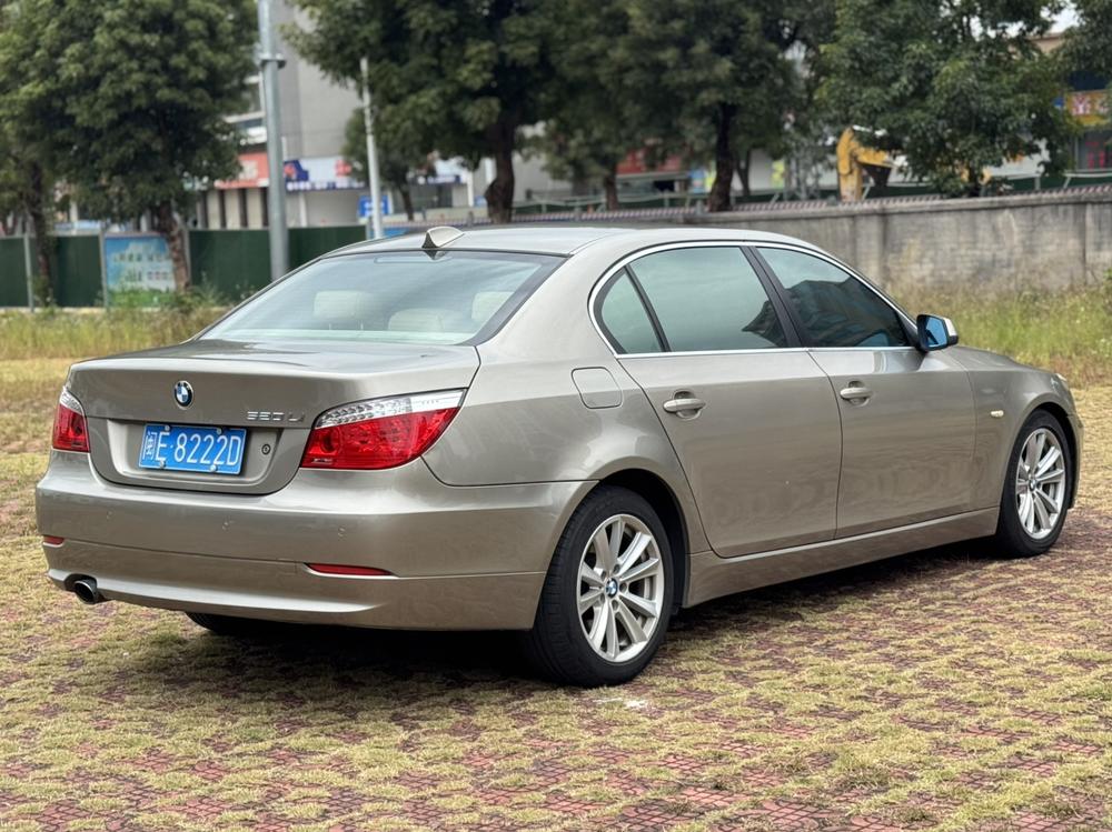 BMW BMW 5-Series