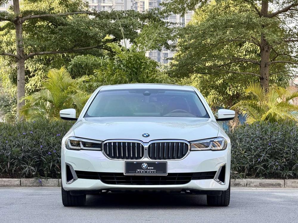 BMW BMW 5-Series