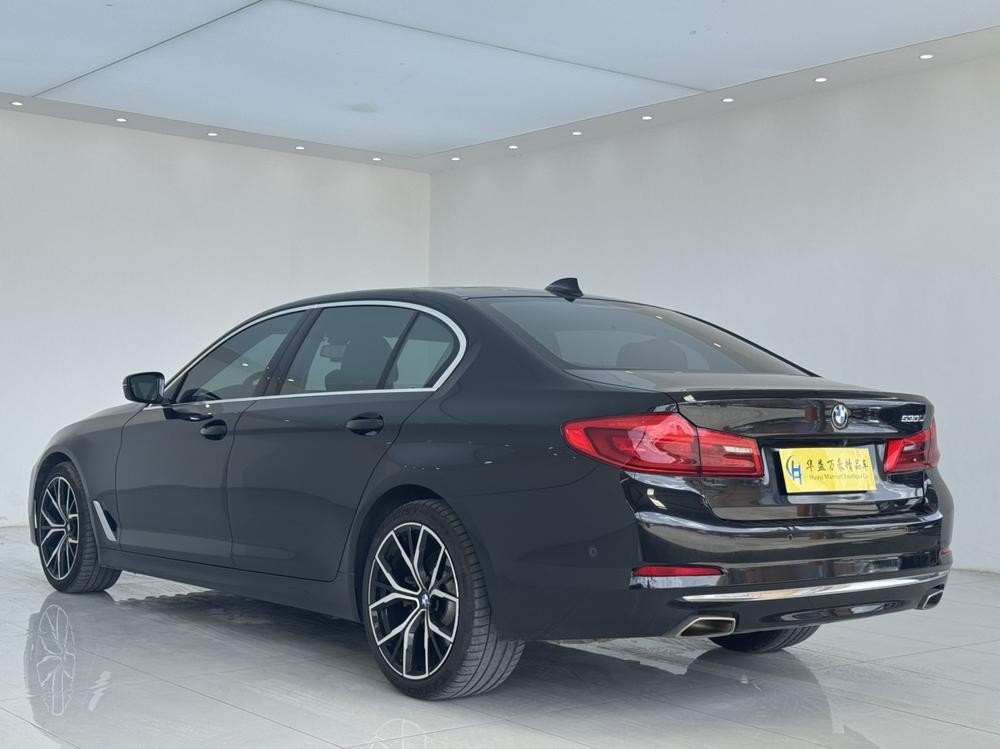 BMW BMW 5-Series
