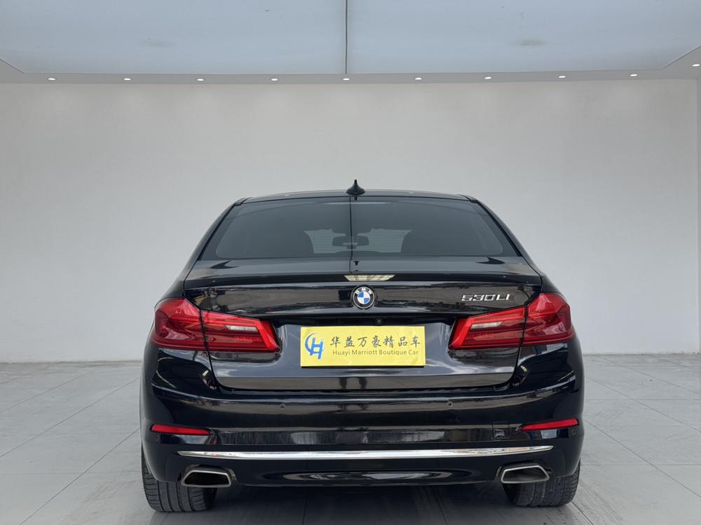 BMW BMW 5-Series