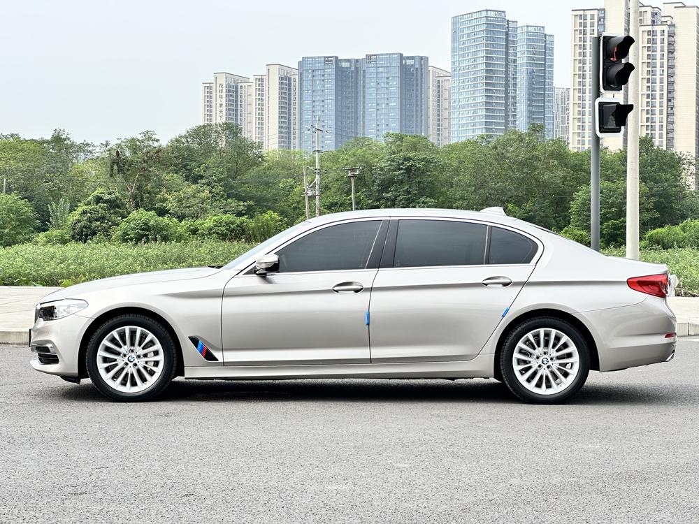 BMW BMW 5-Series